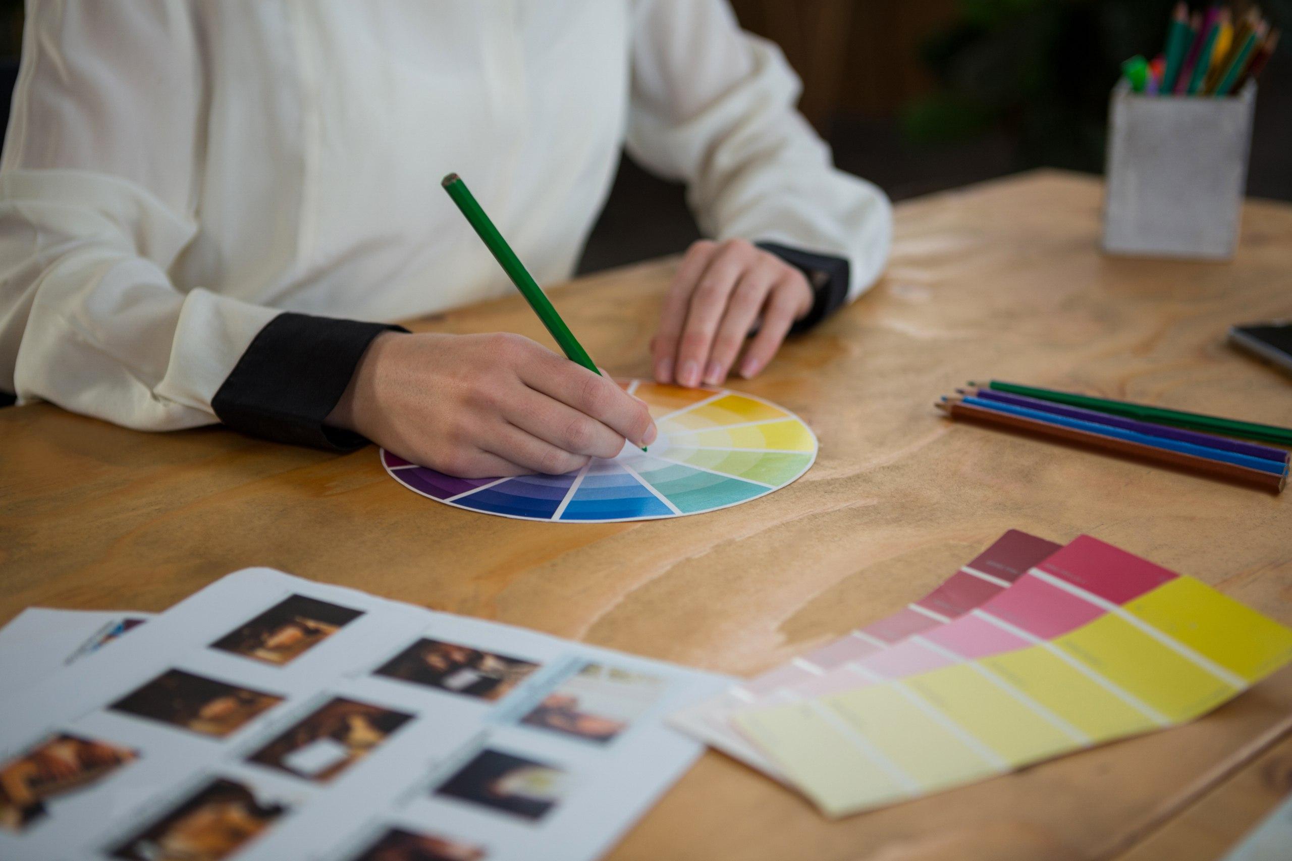 Blog - Choosing the Right Paint: A Comprehensive Guide for Homeowners
